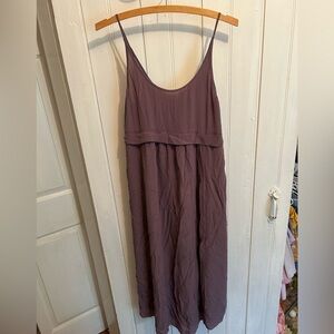 Wilfred for Aritzia xs purple 100% silk spaghetti strap midi dress